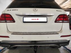 an zariadenie Mercedes GLE 04/15- s vertiklnym bajonetom Oris