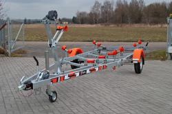 Prves na lo Thomas BT 1300L 1300kg